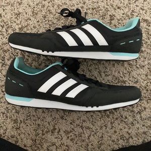 Adidas Neo Cloudfoam- Size 9 1/2